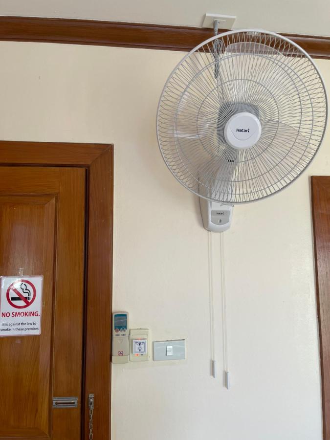 Innarm House Patong Buitenkant foto