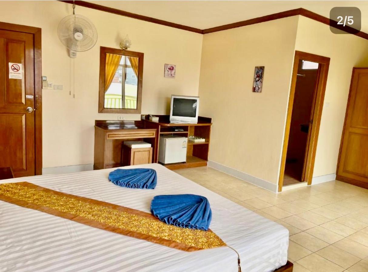 Innarm House Patong Buitenkant foto