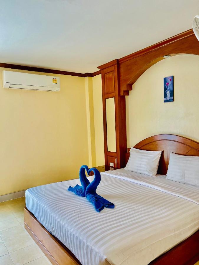 Innarm House Patong Buitenkant foto