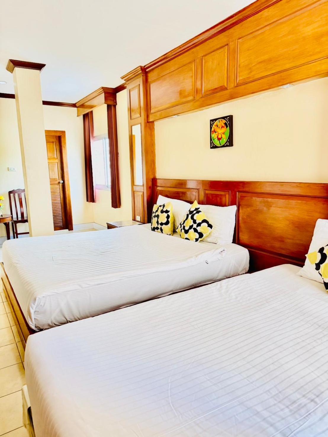 Innarm House Patong Buitenkant foto